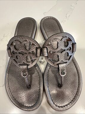 Tory Burch Miller Metallic Pewter Sandals Size 7 1/2